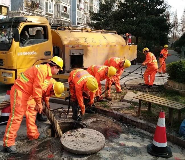 五原市政管道清淤